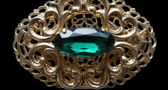 broszka pozłacana, retro, styl retro, moda retro, moda damska, vintage, styl vintage, PRL,