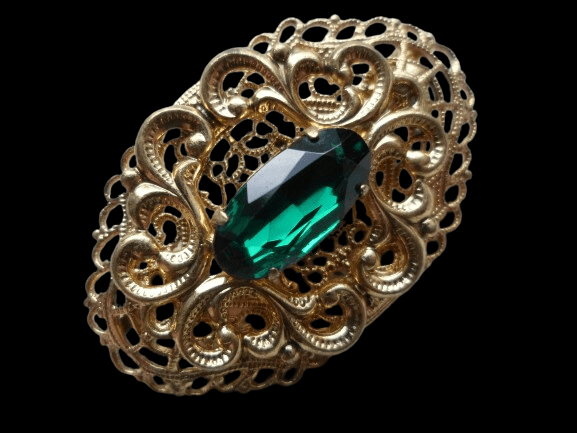 POZŁACANA BROSZKA Z ZIELONYM OCZKIEM W STYLU WIKTORIAŃSKIM - obrazek 2