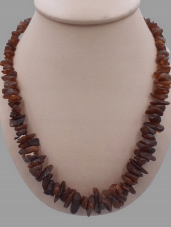 naszyjnik z bursztynu