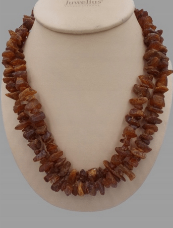 naszyjnik z bursztynów