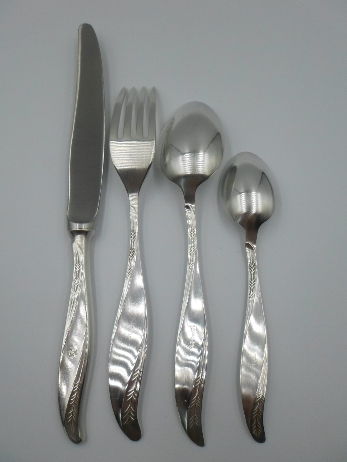 HEFRA KOMPLET SZTUĆCÓW POSREBRZANYCH MODEL AMERYKAŃSKI - obrazek 3