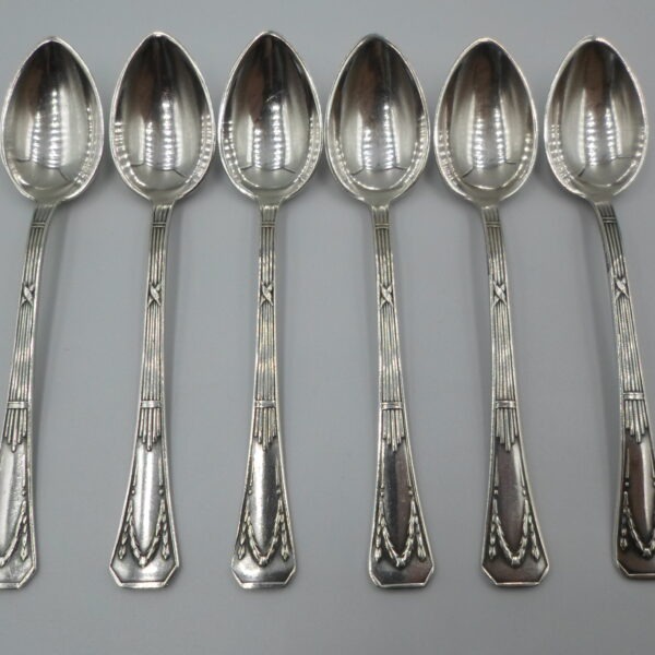 posrebrzane łyżeczki