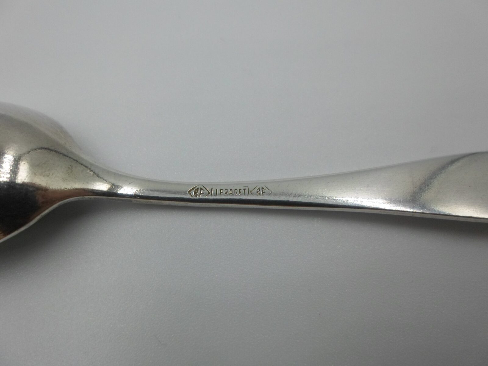 J.FRAGET KOMPLET 6 ŁYŻECZEK W ORYGINALNYM ETUI - obrazek 6