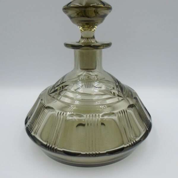 flakon, retro, styl retro, vintage, styl vintage, wyposażenie wnętrz, art deco,