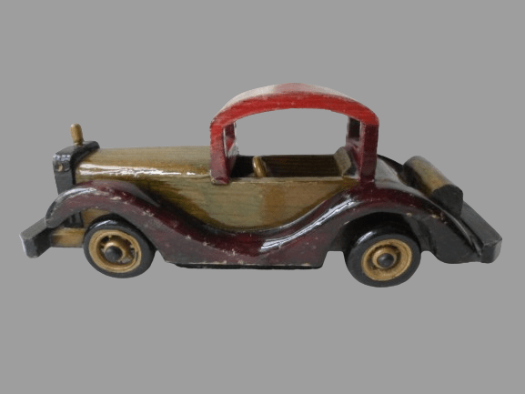 MODEL SAMOCHODU WYKONANY Z DREWNA LATA 60-te - obrazek 5