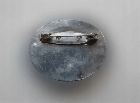 KULTOWA BROSZKA Z MASĄ PERŁOWĄ OKRES PRL-u - obrazek 3