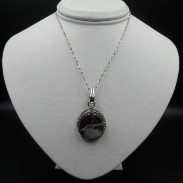 srebrny wisiorek z septarianem