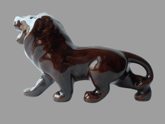 LEW KULTOWA FIGURKA Z EPOKI PRL-u PORCELIT - obrazek 2