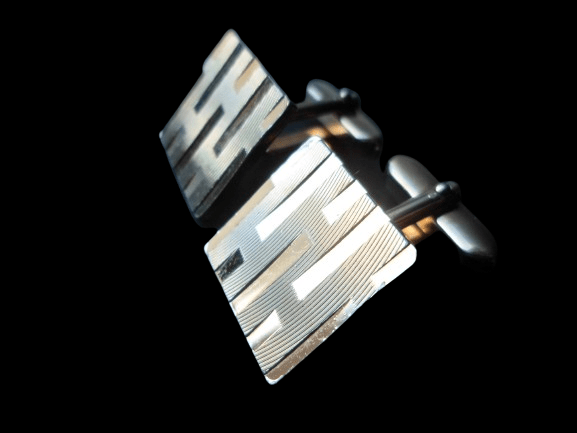 pozłacane spinki do mankietów