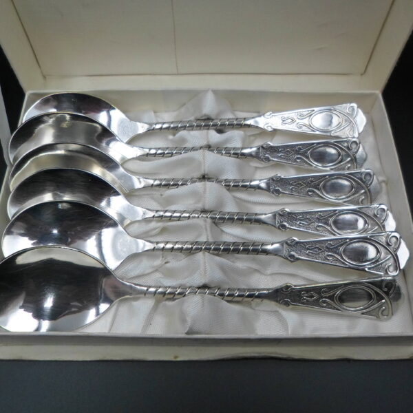 posrebrzane łyżeczki do kawy