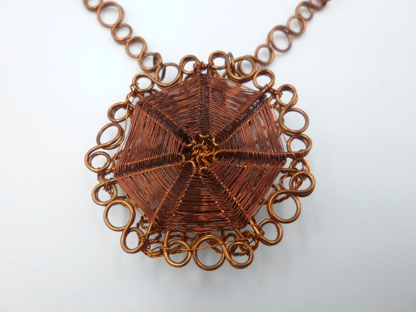 KULTOWY NASZYJNIK Z OCZKIEM DESIGN LATA 70-te - obrazek 4