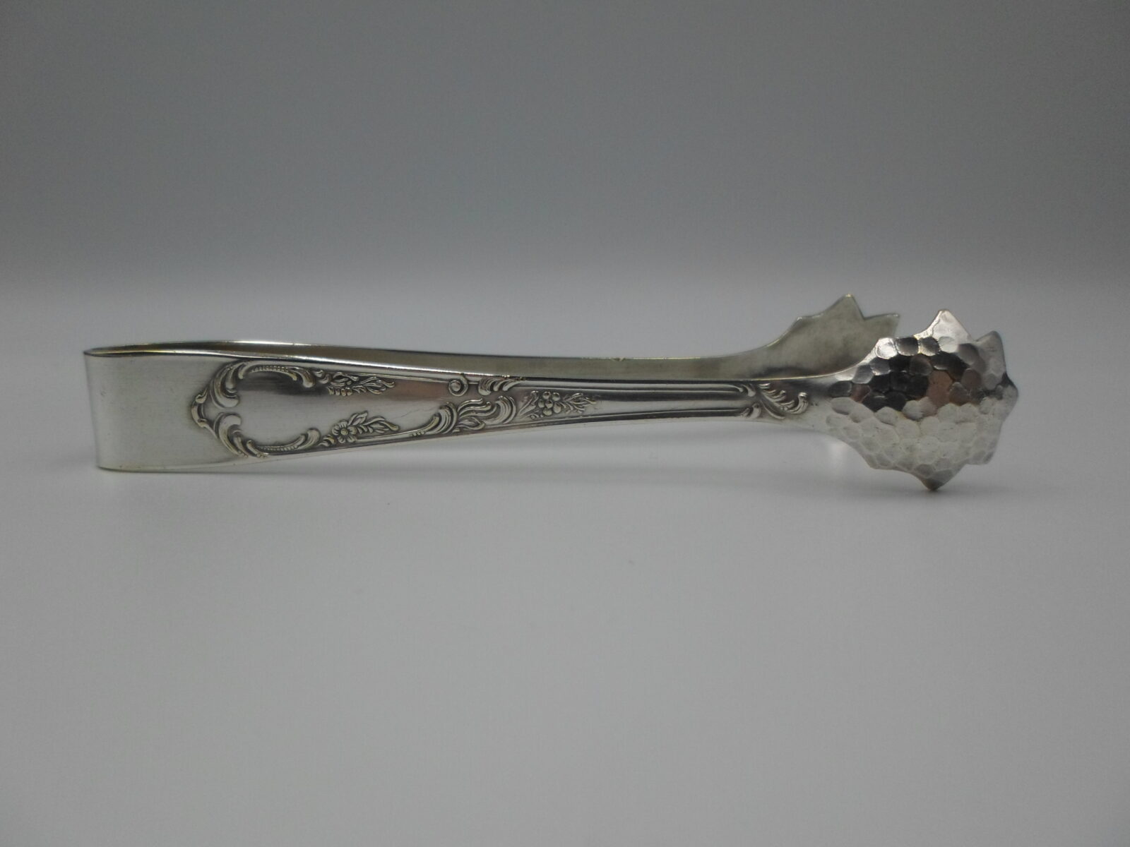 POSREBRZANE SZCZYPCE DO CUKRU LATA 30-te - obrazek 4