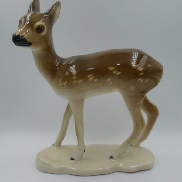 figurka sarenki z porcelany Chodzież