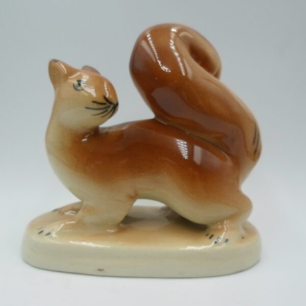 figurka wiewiórki z porcelany Chodzież