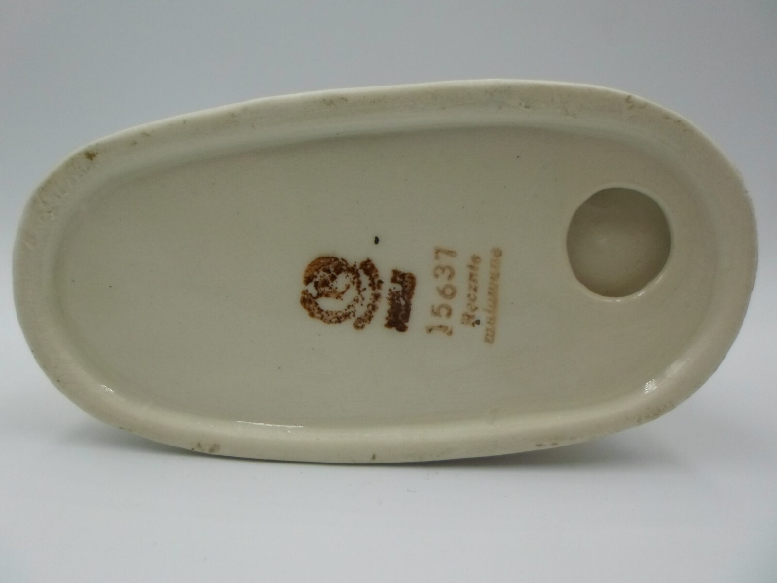 WIEWIÓRKA KULTOWA FIGURKA RĘCZNIE MALOWANA PORCELANA CHODZIEŻ - obrazek 6